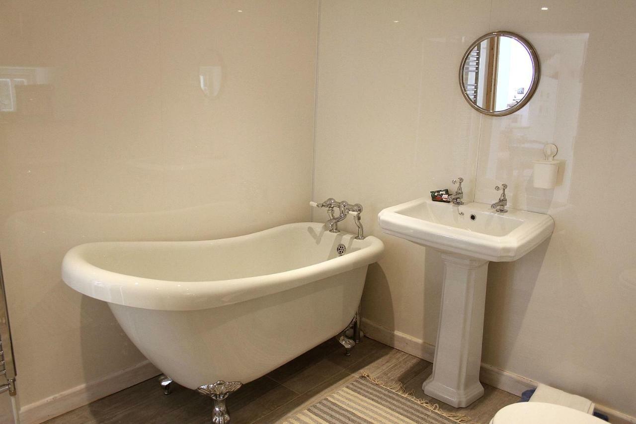 Ewebarn Villa Penffordd Ngoại thất bức ảnh